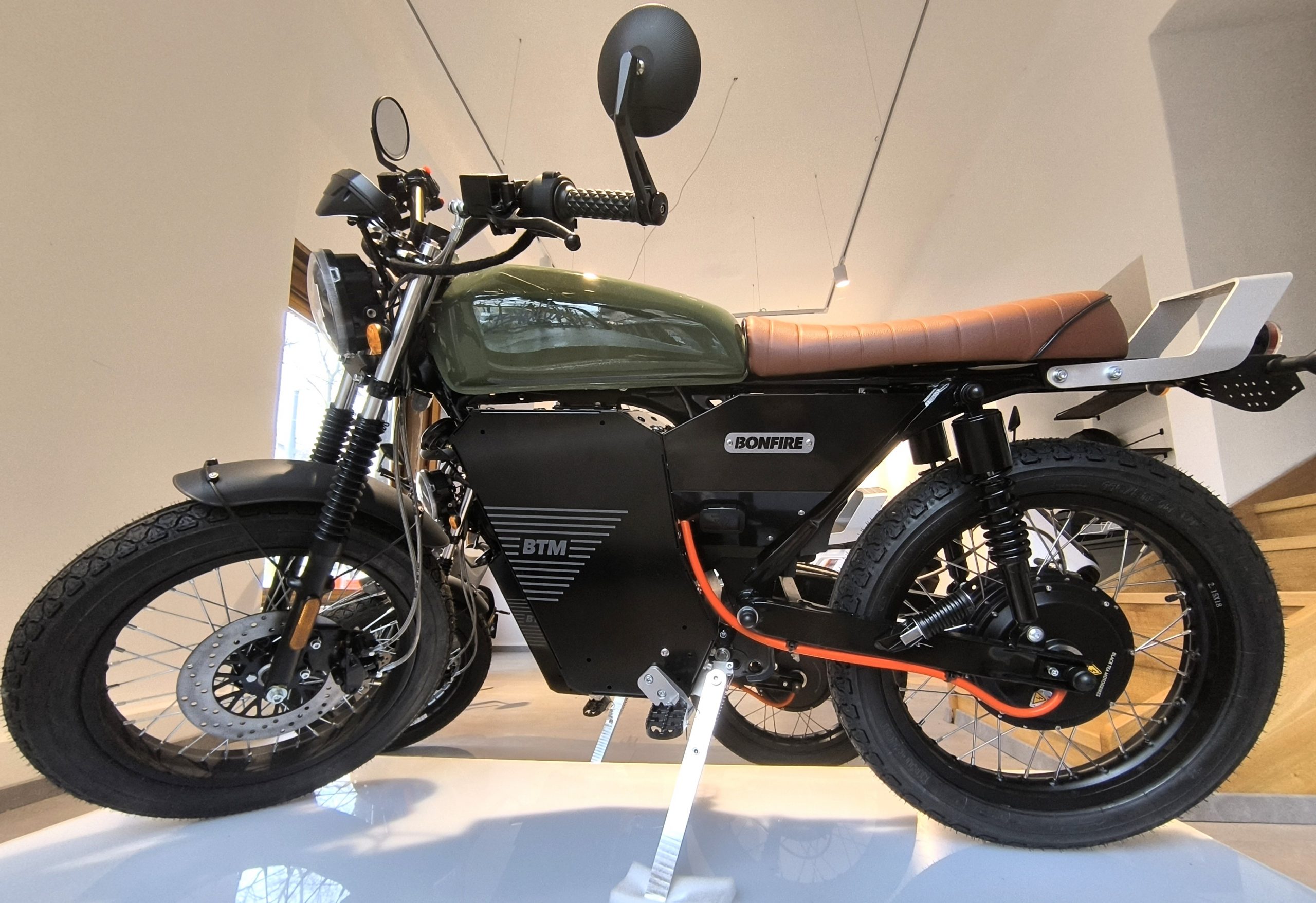 BTM Bonfire X | Classic | 100 km/h | Standard – Bild 13